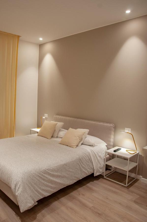 Nicola'S Apartments 바리 외부 사진